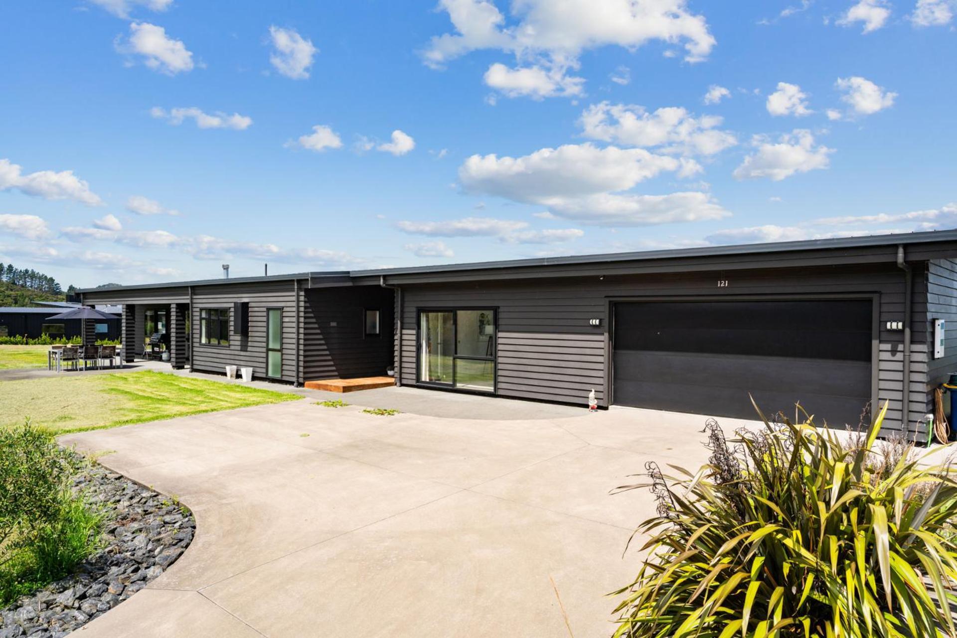 Mangawhai Magic - Mangawhai Heads Holiday Home Exterior photo